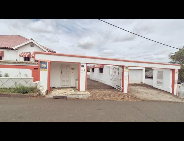 3 BEDROOM PROPERTY TO RENT IN SEA VIEW